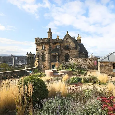 Joivy Observatory House & Apartment Edinburgh Exterior photo