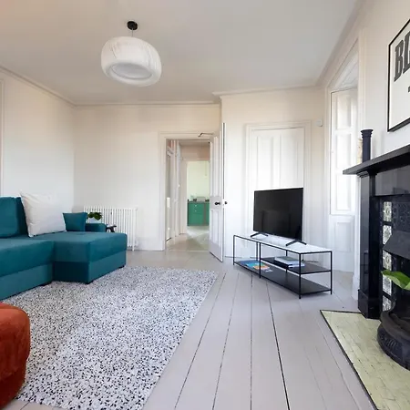 Joivy Observatory House & Apartment Edinburgh Exterior photo